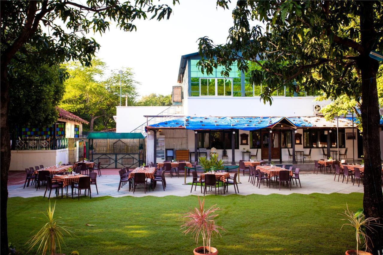 Amantra Shilpi Resort&Spa Udaipur Exterior foto